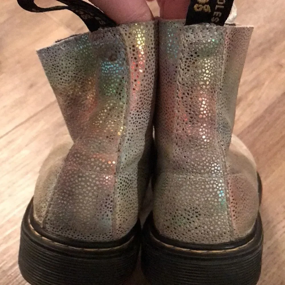 Dr. Martens Girls Shimmery Boots Sz 3